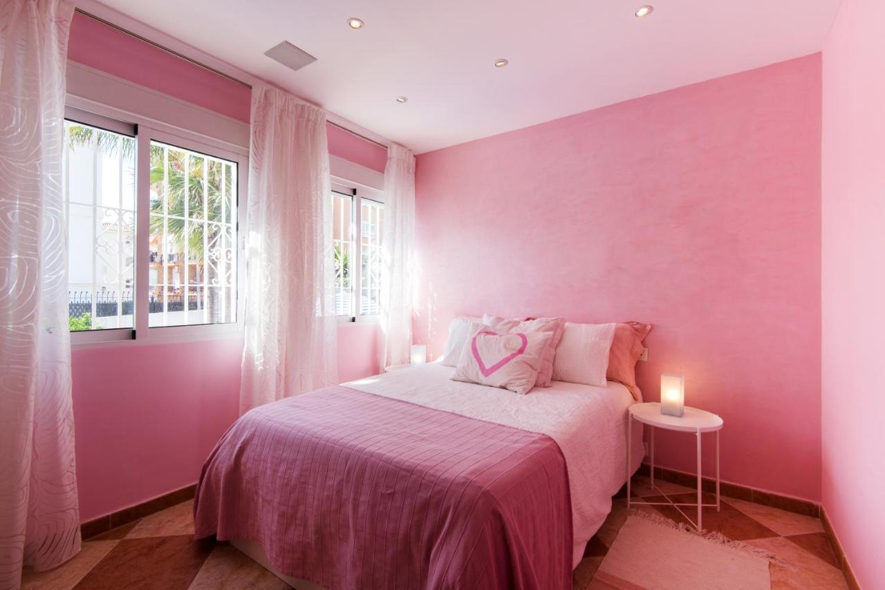 Villa Palm Beach Marina Benalmadena 3 Min Walking From The Sea ภายนอก รูปภาพ