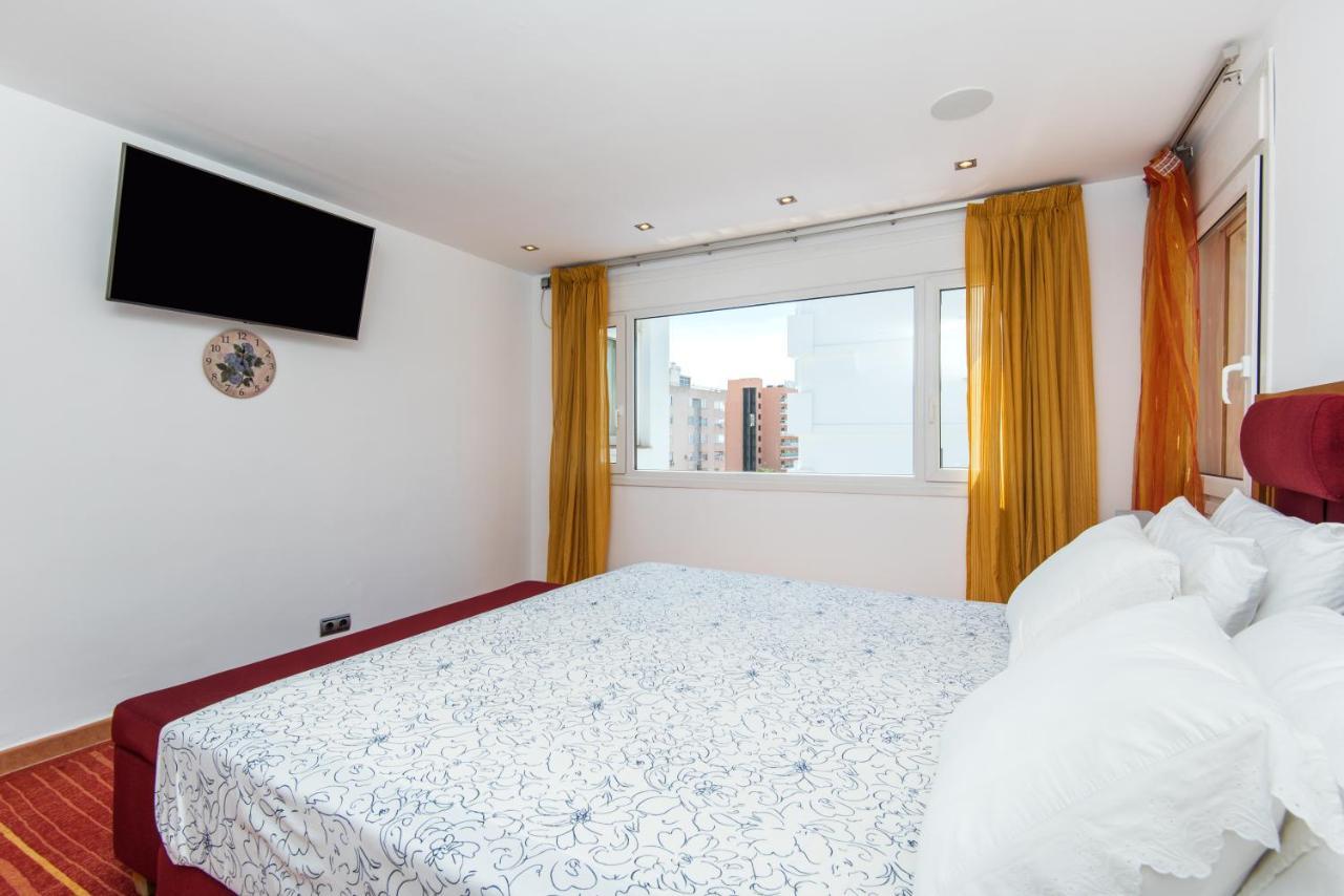 Villa Palm Beach Marina Benalmadena 3 Min Walking From The Sea ภายนอก รูปภาพ